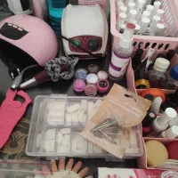 وسایل کاشت ناخن|آرایشگاه و سالن‌های زیبایی|صدرا-فارس, فاز ۱|دیوار