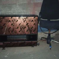 یک عدد بخاری قاینار خزر و صندلی گردون