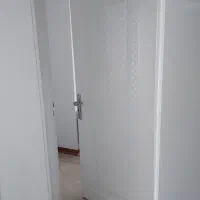 درب با دستگیره