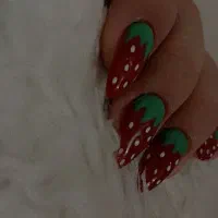 کاشت ناخن.تخفیف ویژه افتتاحیه.آموزش