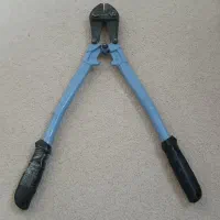 ابزارآلات و قیچی|ابزارآلات|دزفول, |دیوار