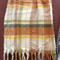 شال پشمی و موهر