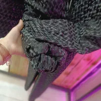 کاپشن|لباس|قم, نیروگاه|دیوار