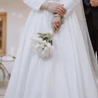 لباس عقد