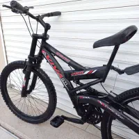 دوچرخه بسیار تمیز