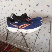 کفش.ساکونی اورجینال اصل