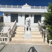 فروش-باغ-شهری-خانزنیان-تمام-کار-کلید-نخورده
