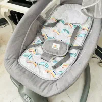 گهواره برقی ماستلا و صندلی ماشین