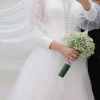 لباس عقد
