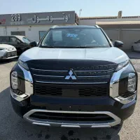 میتسوبیشی اوتلندر 2025