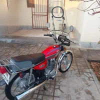 موتور۱۲۵ رایکا