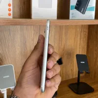 Iphone SE 2020 128g|موبایل|یزد, |دیوار