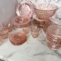 ظروف دورالکس فرانسه صورتی