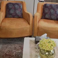 مبل راحتی|مبلمان خانگی و میز عسلی|پرند, فاز ۳|دیوار