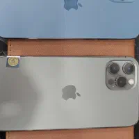 آیفون ۱۲ پرو لا کاغذی