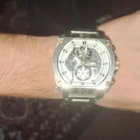 ساعت nevadaاورجینال پک اصلی