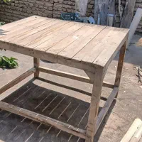 میز چوبی به ابعاد ۱۵۰ × ۷۹ ( ارتفاع 75 سانت)