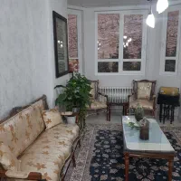 مبل|مبلمان خانگی و میز عسلی|شیراز, چوگیاه‎|دیوار