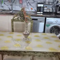 میز غدا خوری برنز