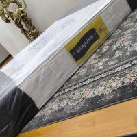 « تشک فنری مارک استقبال خیلی باکیفیت در حد نو »