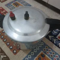 یک عدد زود پز الماس فقط لاستیک خراب سالم