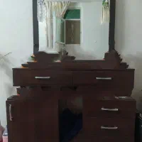 کمد و میز آرایش