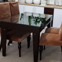 میز نهار خوری ۴نفره|میز و صندلی غذاخوری|هشتگرد, شهرک ولیعصر (مصلی)|دیوار