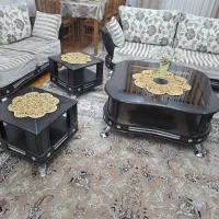 مبل راحتی ۱۰ نفره چرم و چوب و پارچه|مبلمان خانگی و میز عسلی|تهران, سردارجنگل|دیوار