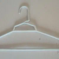 فروش چوبکار (آویز لباس، یا چوب رخت)