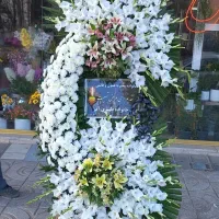 بزرگترین مرکز پخش تاج گل