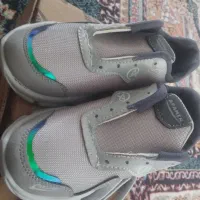 کفش بچه گانه سایز 33 نو