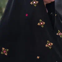 پلیوار|لباس|زابل, |دیوار