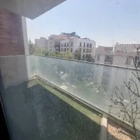 ۱۷۵ متر آپارتمان ۳ خواب * فرمانیه شرقی *