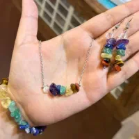 زیورآلات دست‌ساز با سنگ های طبیعی|جواهرات|خاش, |دیوار