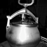 ترازو 10 کیلویی و زودپز 4 لیتری و سطل آشغال|ظروف پخت‌وپز|مشهد, توس (بلوار توس)|دیوار