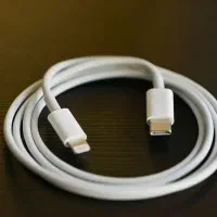 کابل آیفون اصلی به شرط