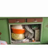 کمدقدیمی بسیارمحکم وجنس خوب
