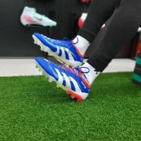 فروش انواع کفش های فوتبال و فوتسال در بهترین قیمت