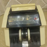 دستگاه پول شمار