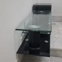 میزتلویزیون شیشه