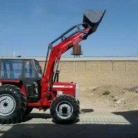 فروش تراکتور بهمراه بیل جلو و بیل بکهو عقب