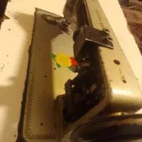 چرخ سیاه سفید