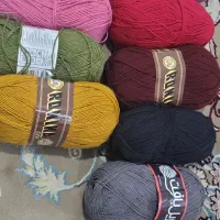 تعدادی کاموا سوزنی،یوموش،پلی استر|لوازم خیاطی و بافتنی|وحیدیه, |دیوار