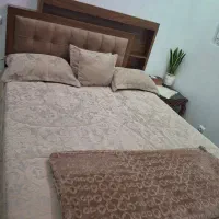 تخت دونفره