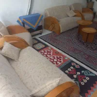 مبل راحتی و میز ناهار خوری ۶ نفره|مبلمان خانگی و میز عسلی|کرج, کلاک پایین|دیوار