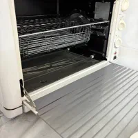 توستر سالم تمیز در حد نو