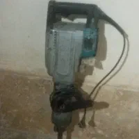 یک عدد دستگاه کمپرسور (هیاتی)