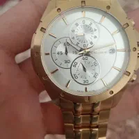 ساعت رومانسون اصل سه موتوره درحدنوسالم