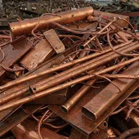 خریدار ضایعات در محل شما با ترازوی دیجیتال و نقد