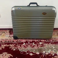 چمدون|کیف، کفش، کمربند|شهرکرد, |دیوار